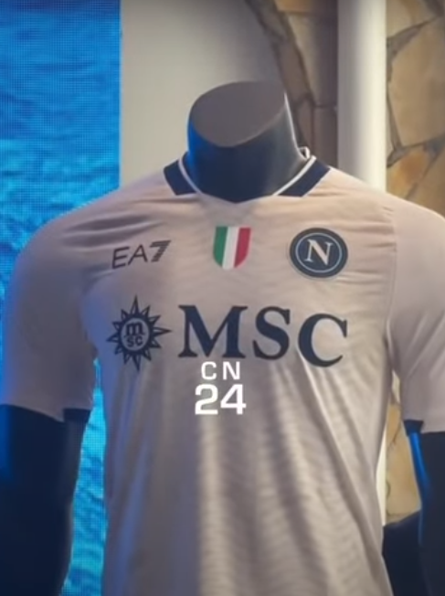 Contro l’Atalanta il Napoli non indosserà la patch anti-razzismo sulla maglia.