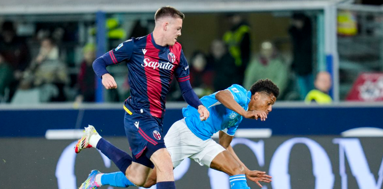 Bologna-Napoli 2-0 (50′ Dallinga, 67′ Lucumì): aggancio del Milan in vetta.